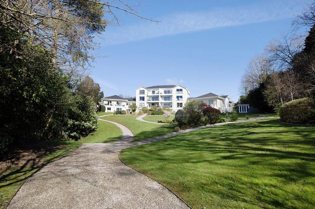 Additional image 17 of 2 bed flat for saleHolcombe Drive, Dawlish EX7