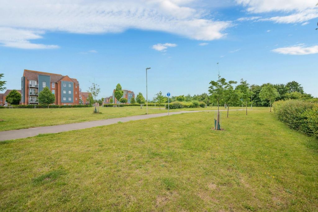 Additional image 12 of 2 bed flat for saleSomers Way, Eastleigh SO50
