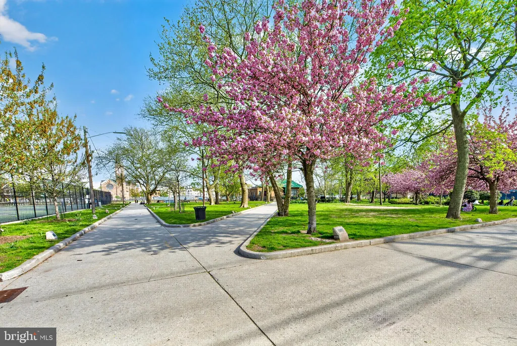 865 Summit Avenue Unit 1, Jersey City, NJ 07307