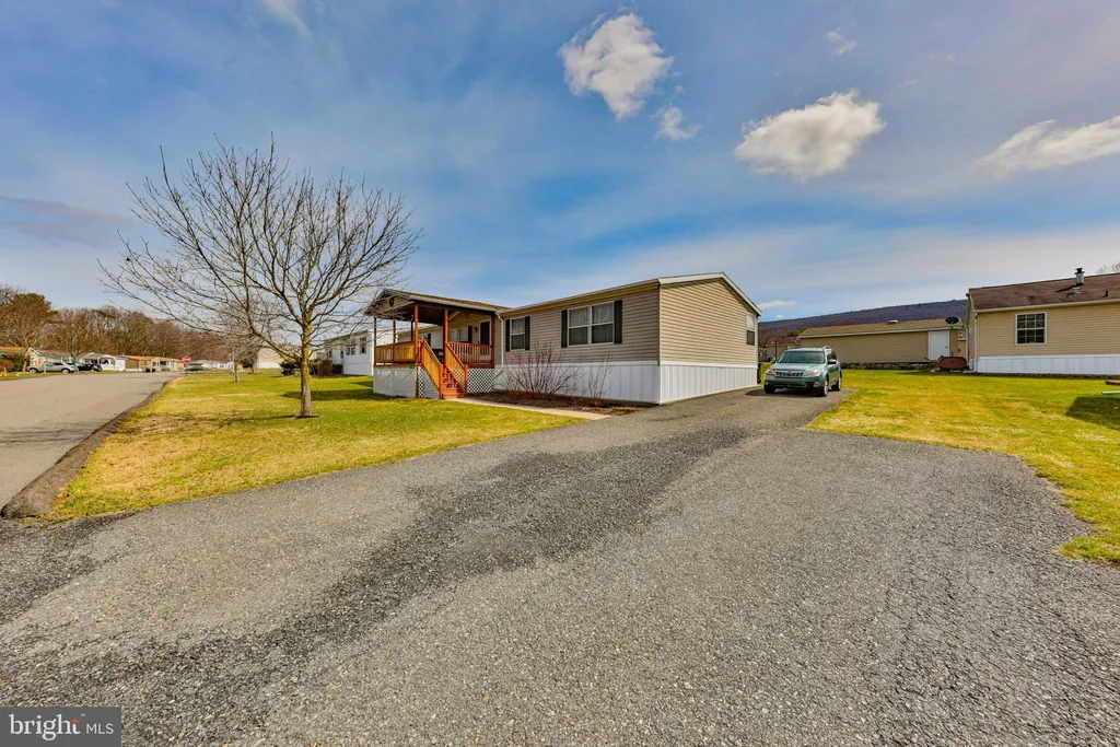 Additional image 2 of 160 Ashley Lane, Lehighton, PA 18235