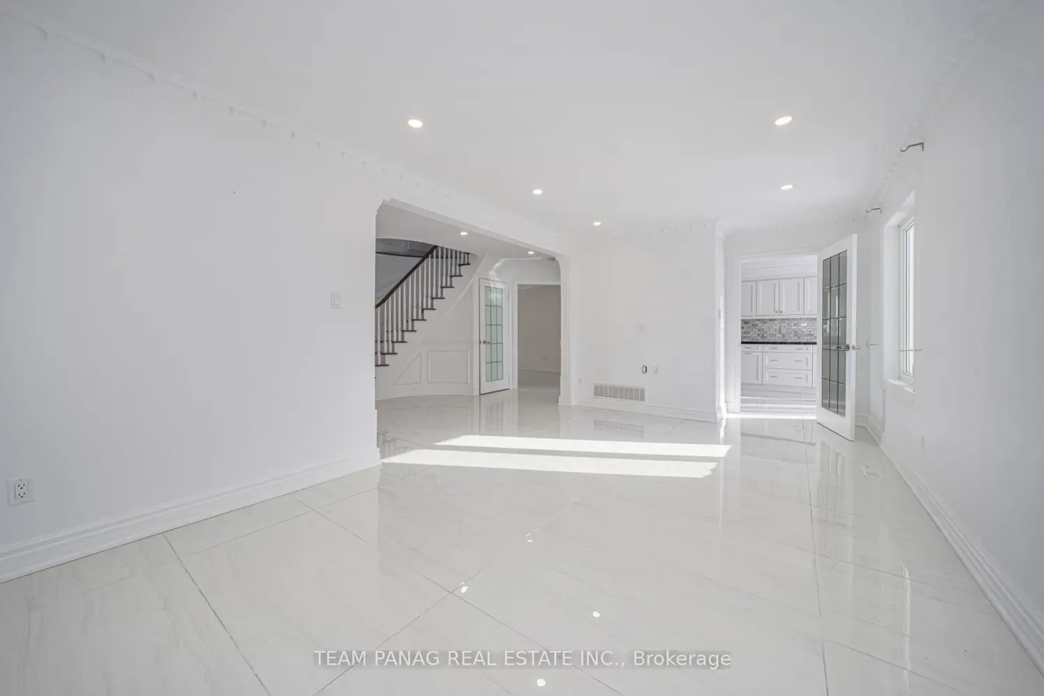 133 Arten Avenue photo 4