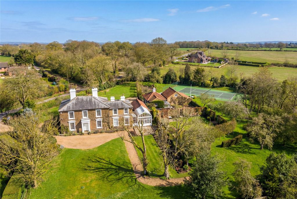 5 bed detached house for saleUpland Road, Epping Upland, Essex CM16