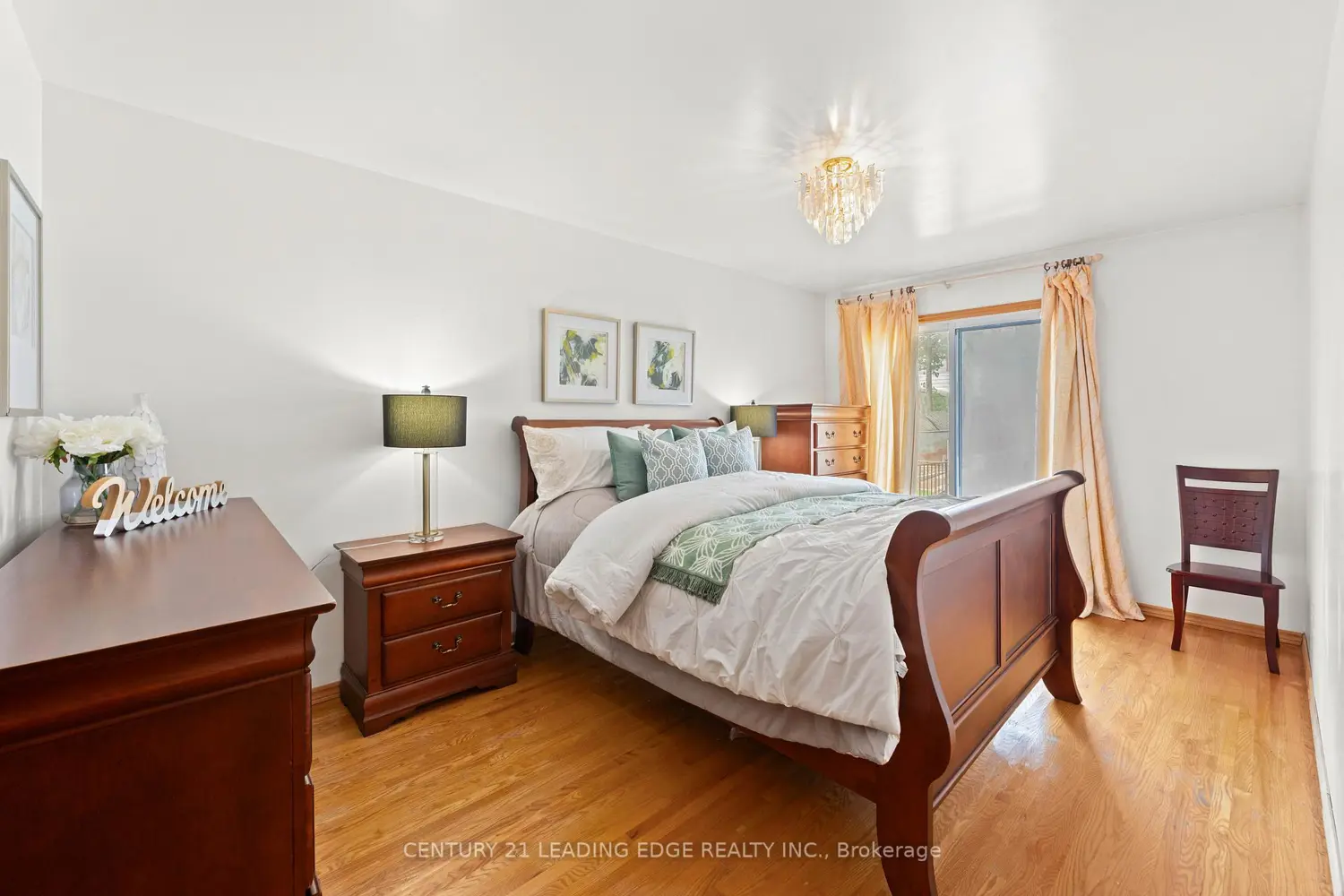 Additional image 19 of 881 Blairholm Avenue
