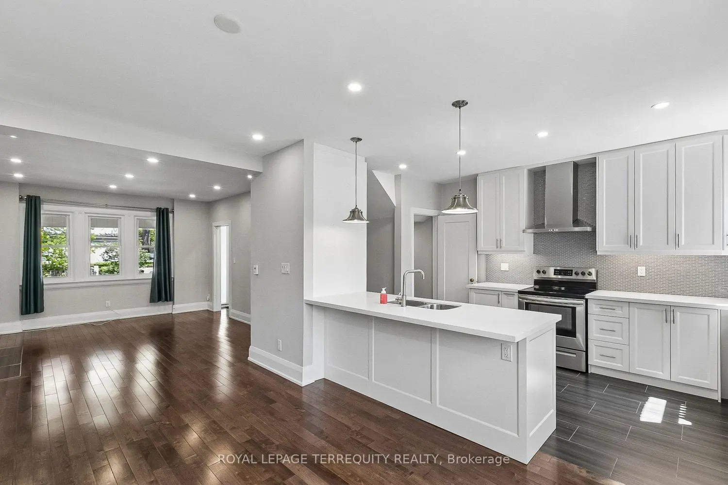 Additional image 4 of 407 Annette Street