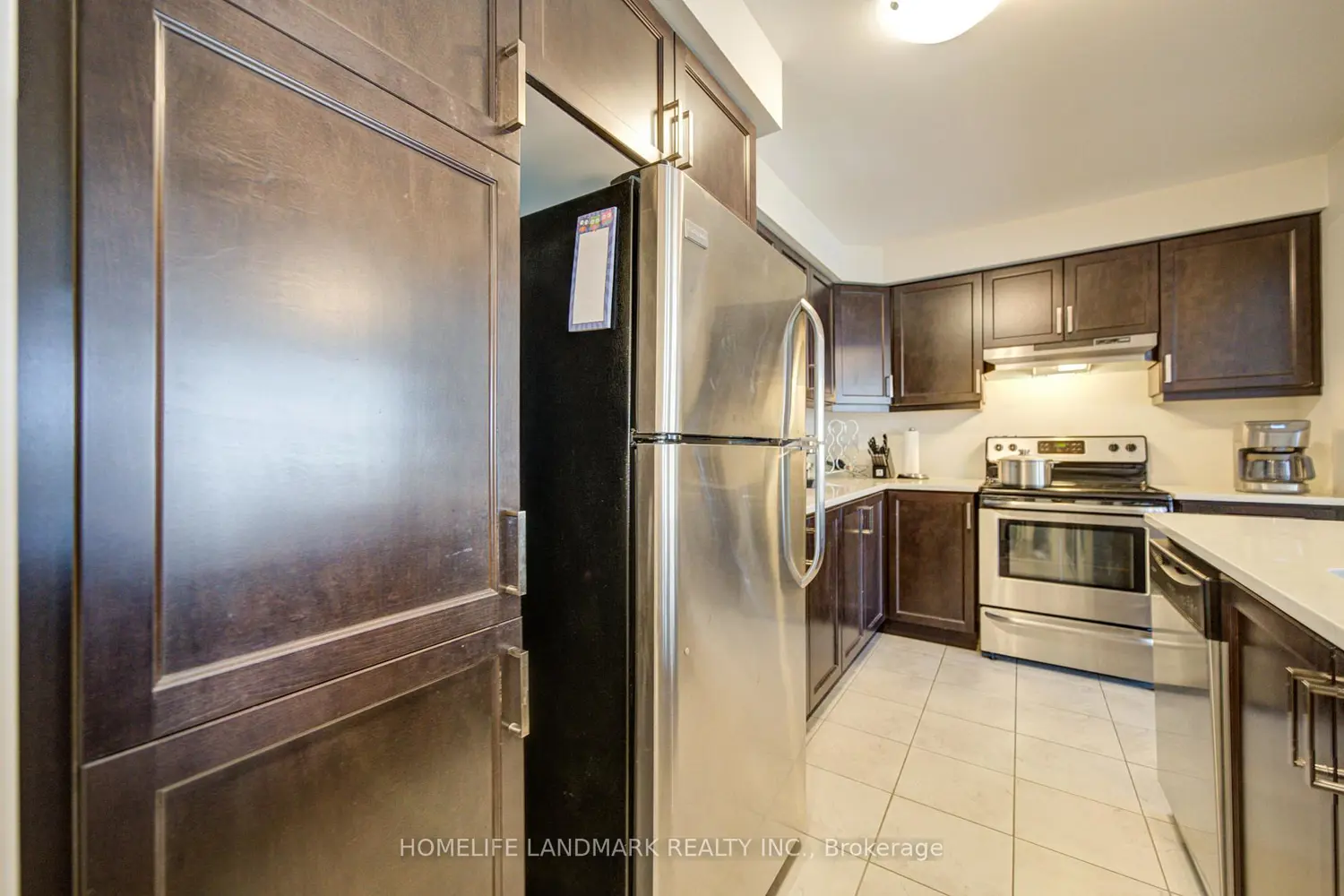 3086 Mistletoe Gardens photo 5