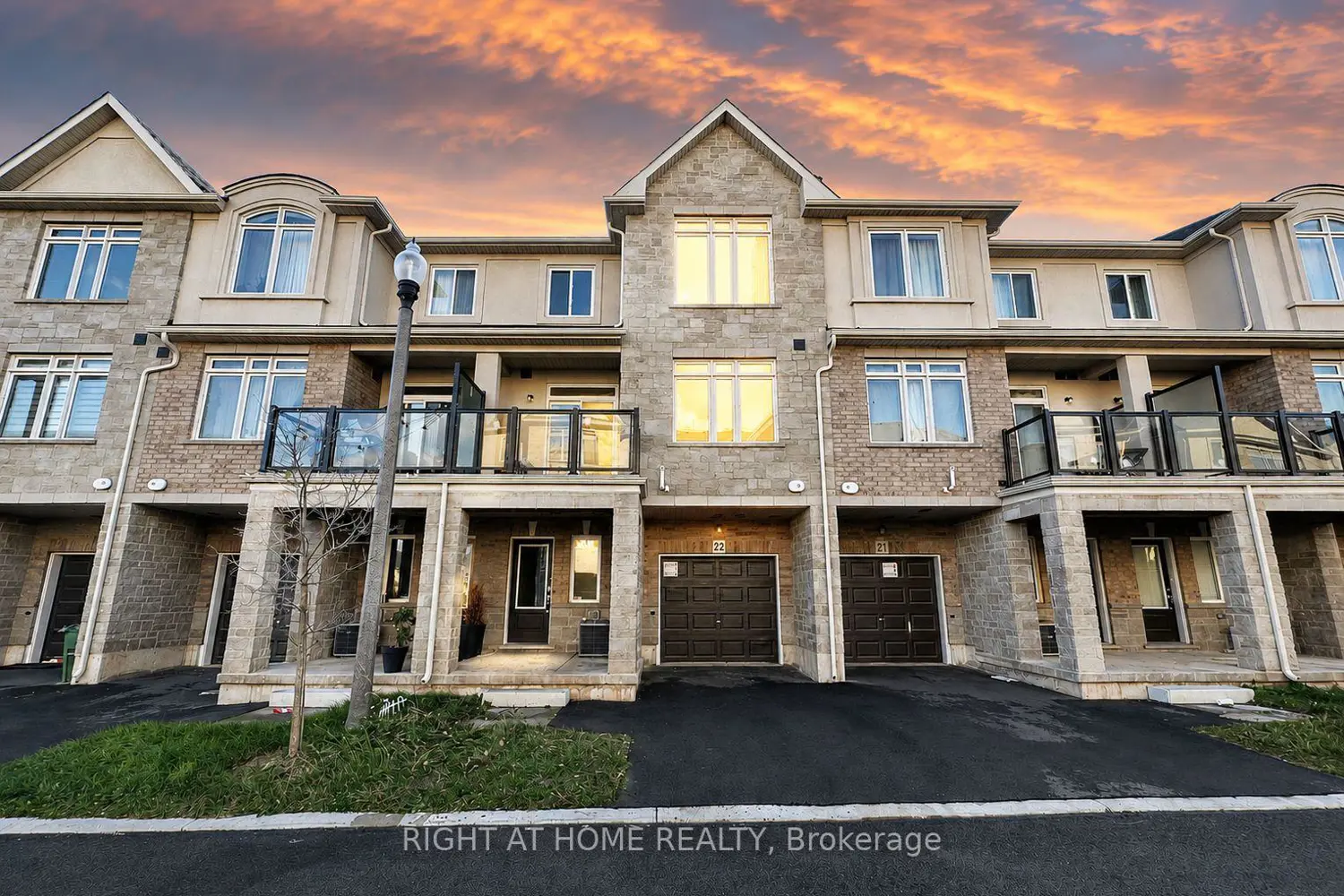 40 Zinfandel Drive 22