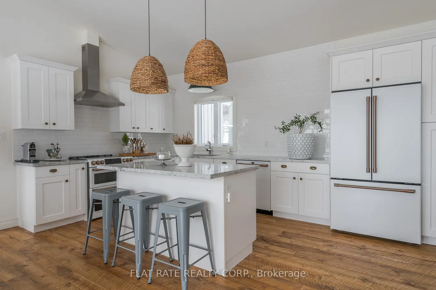1009 Serpent Mounds Road photo 5