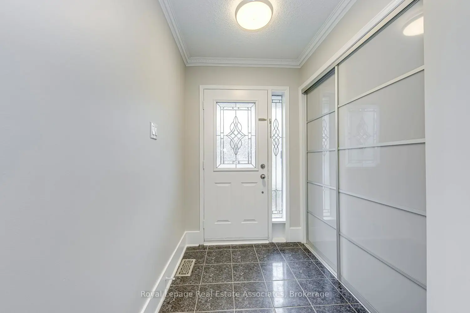 6978 Lisanne Court photo 5