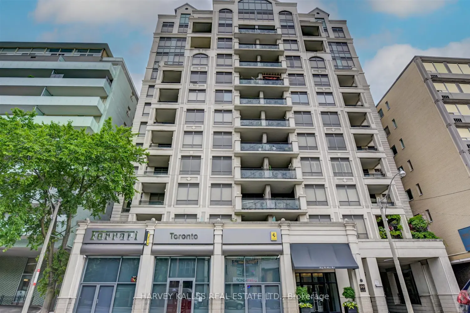 99 Avenue Road 708