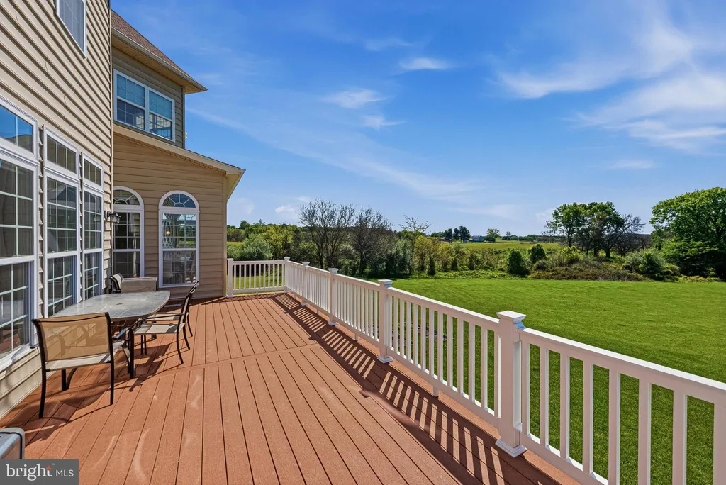 Additional image 69 of 42761 Prairie Merlin Court, Leesburg, VA 20176