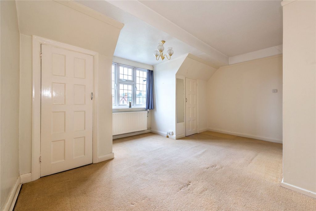 Additional image 11 of 4 bed detached house for saleMilton Avenue, Westcott, Dorking, Surrey RH4