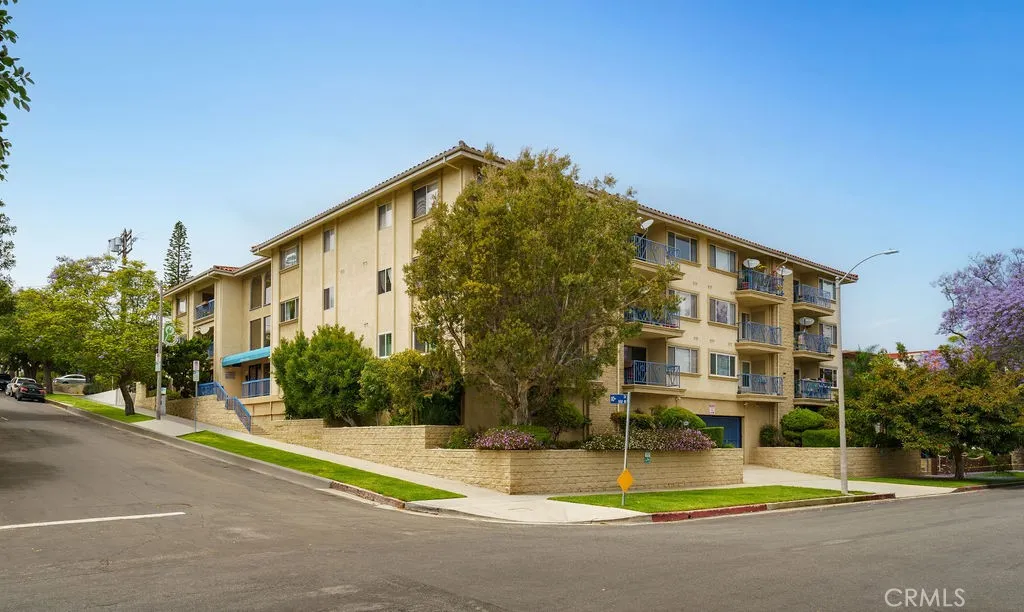 1110 W 10th St Unit 105, San Pedro, CA 90731