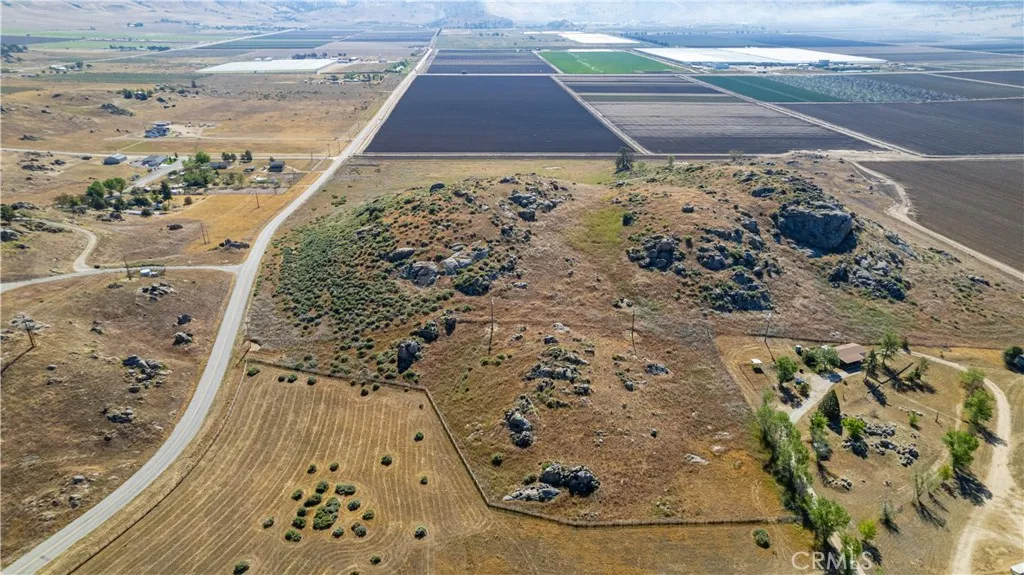 Edward Street, Tehachapi, CA 93561