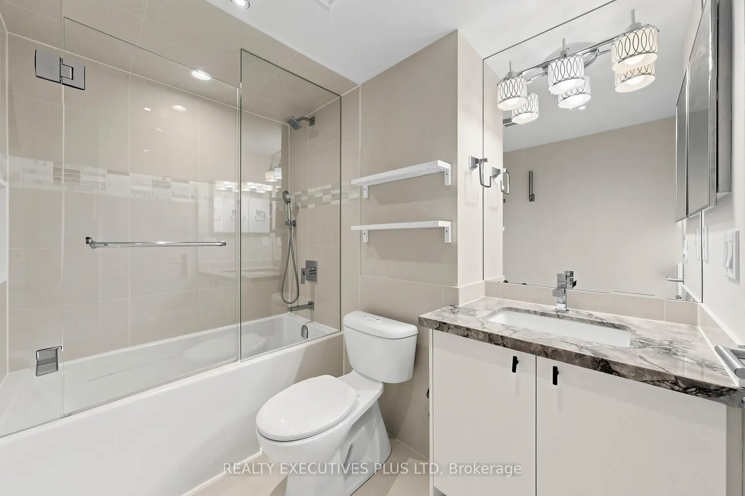 Additional image 8 of 18 Hillcrest Avenue 604