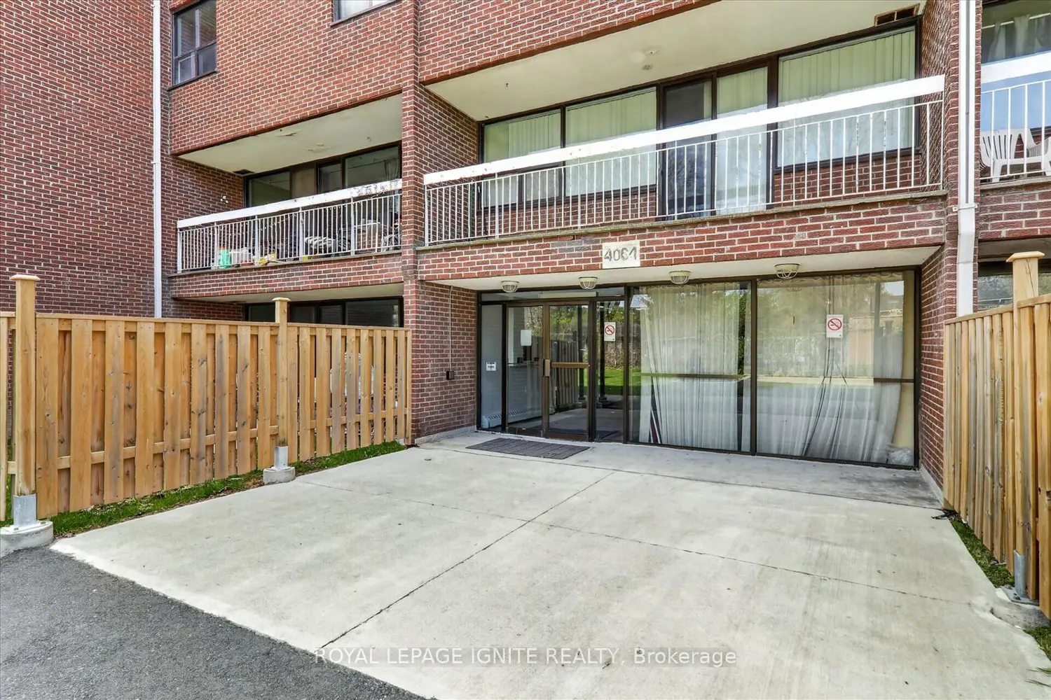 4064 Lawrence Avenue 602