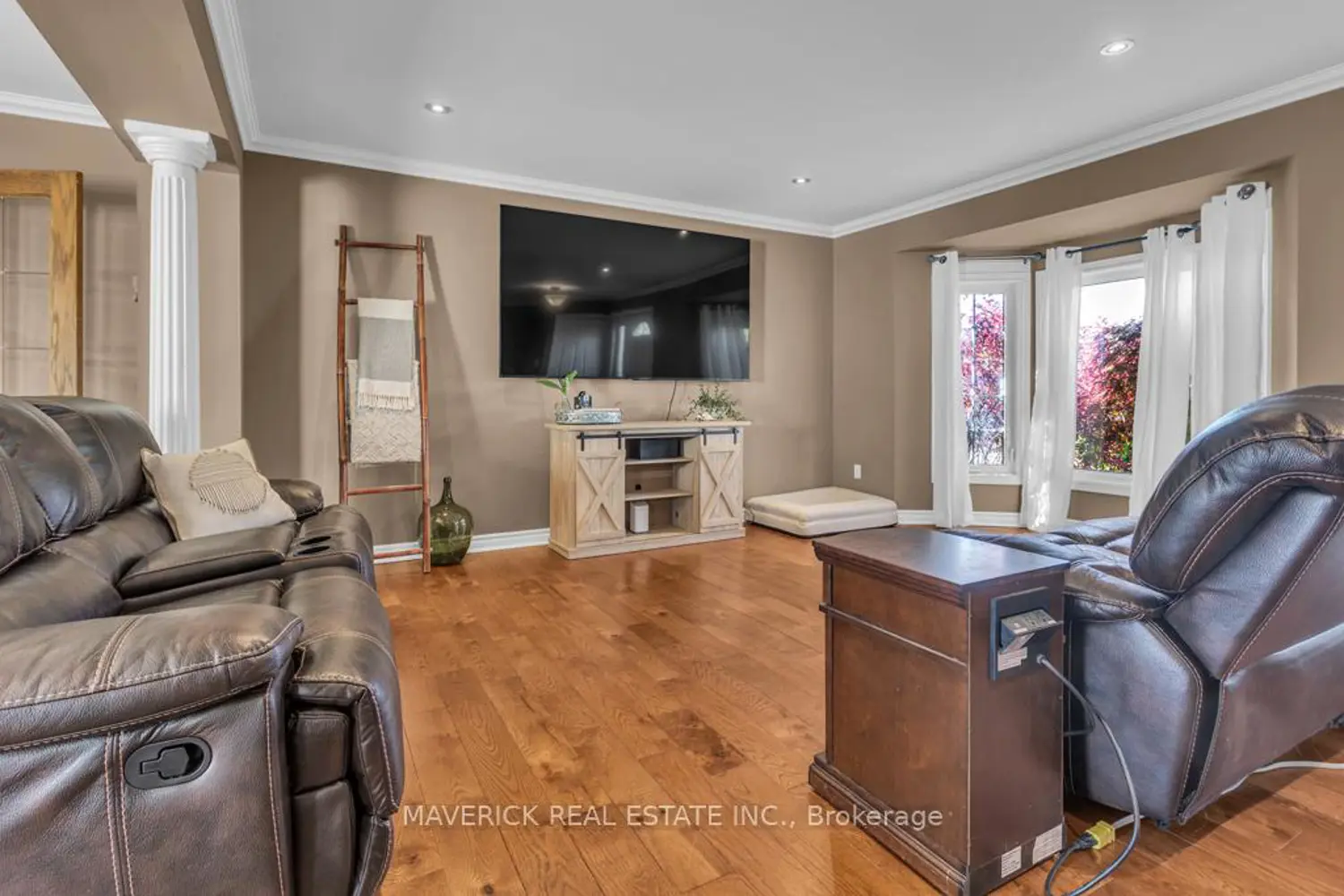 6 Bonnie Place photo 4