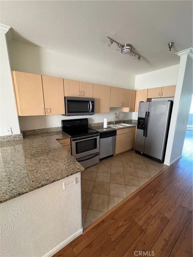 1643 6th Ave Unit 412, San Diego, CA 92101