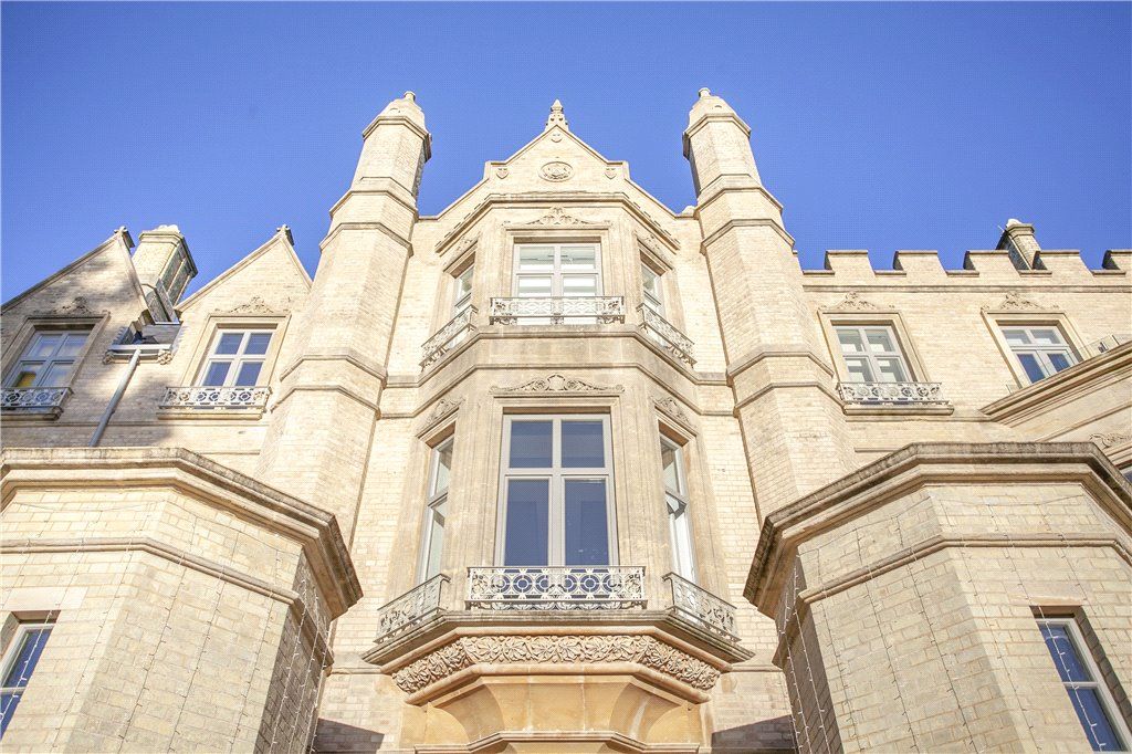 Additional image 32 of 2 bed flat for saleMarshall Walk, Englefield Green, Egham, Surrey TW20