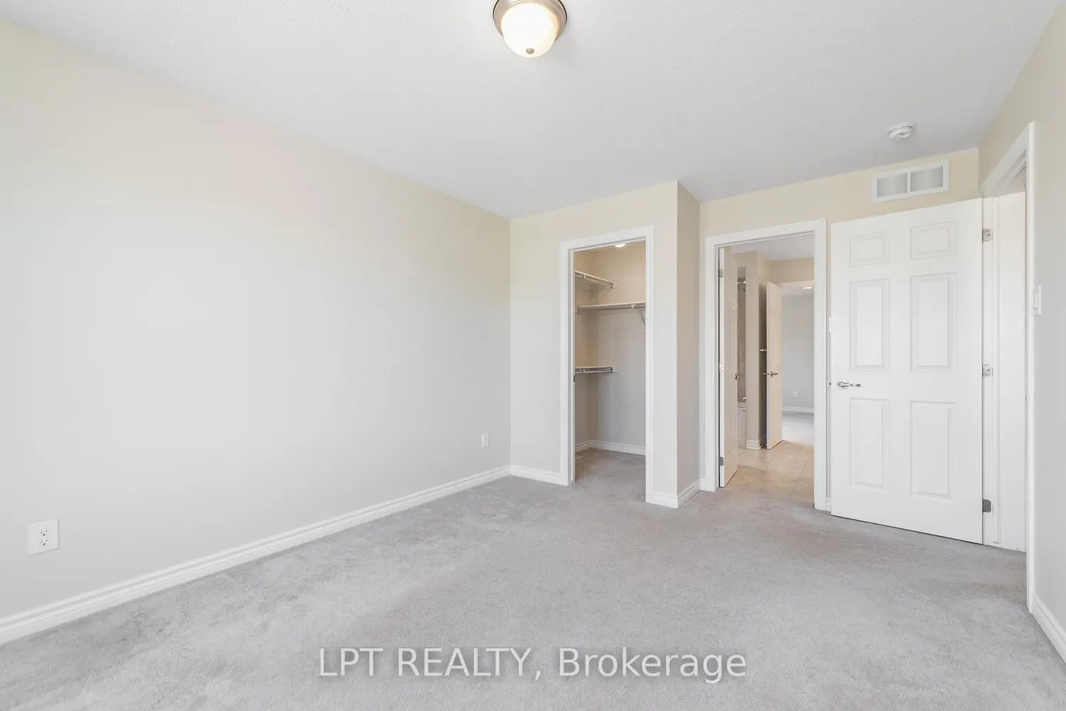 Additional image 15 of 67 Bristling Crescent