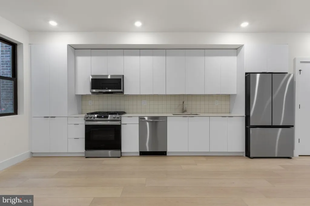 Additional image 8 of 2007 Cambridge Street Unit 2, Philadelphia, PA 19130