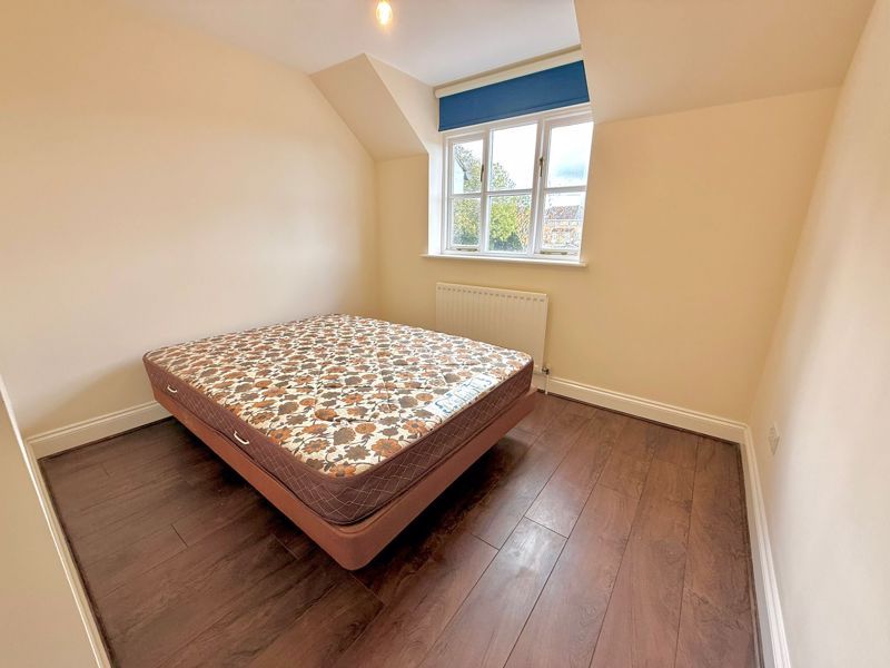 Additional image 12 of 4 bed detached house for saleCanesworde Road, Dunstable LU6