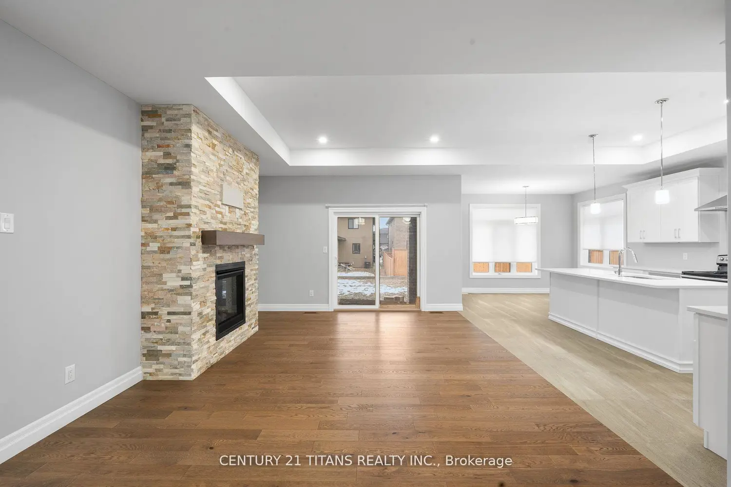 19 Tracy Drive photo 4
