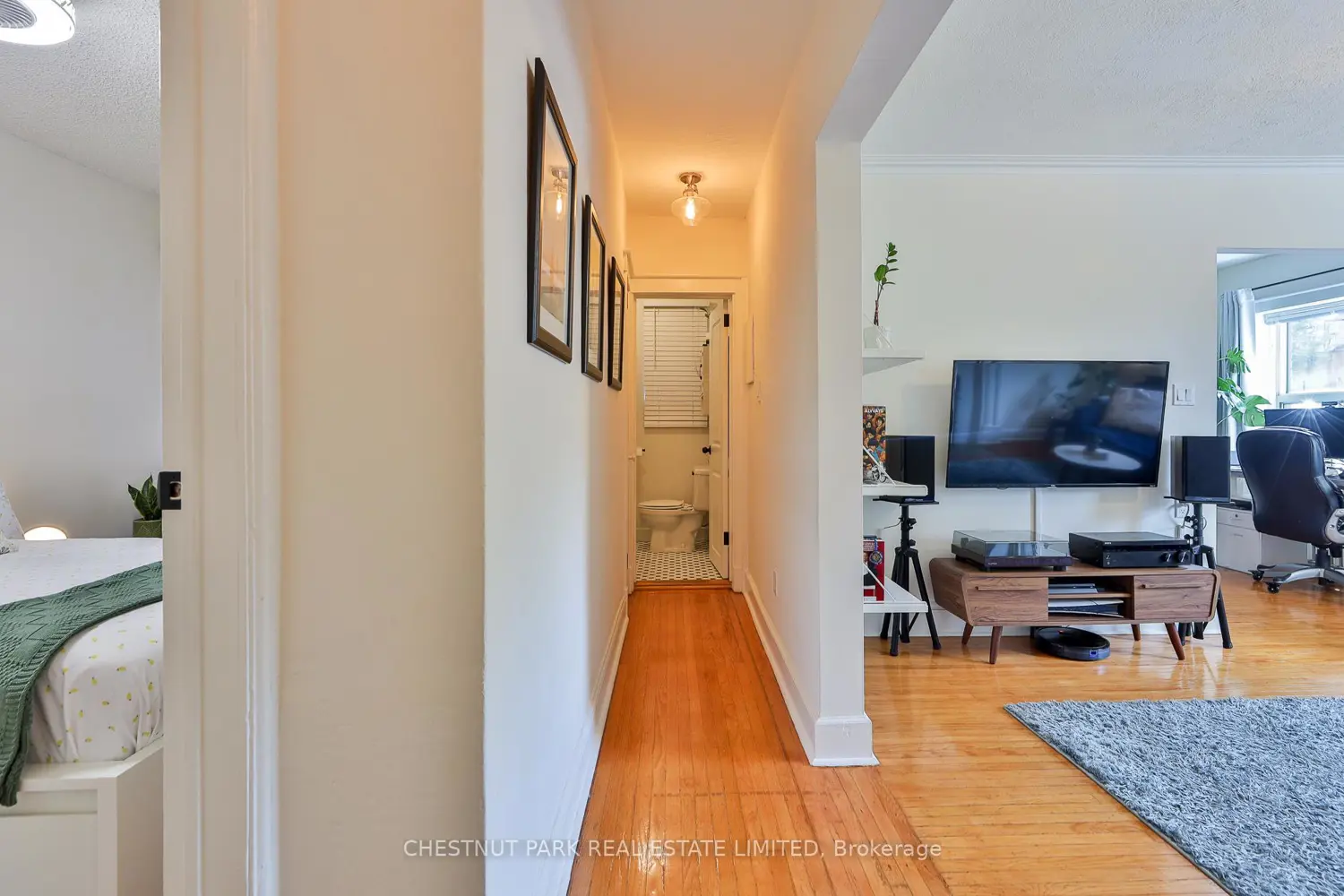 Additional image 7 of 1648 Bathurst Street 5