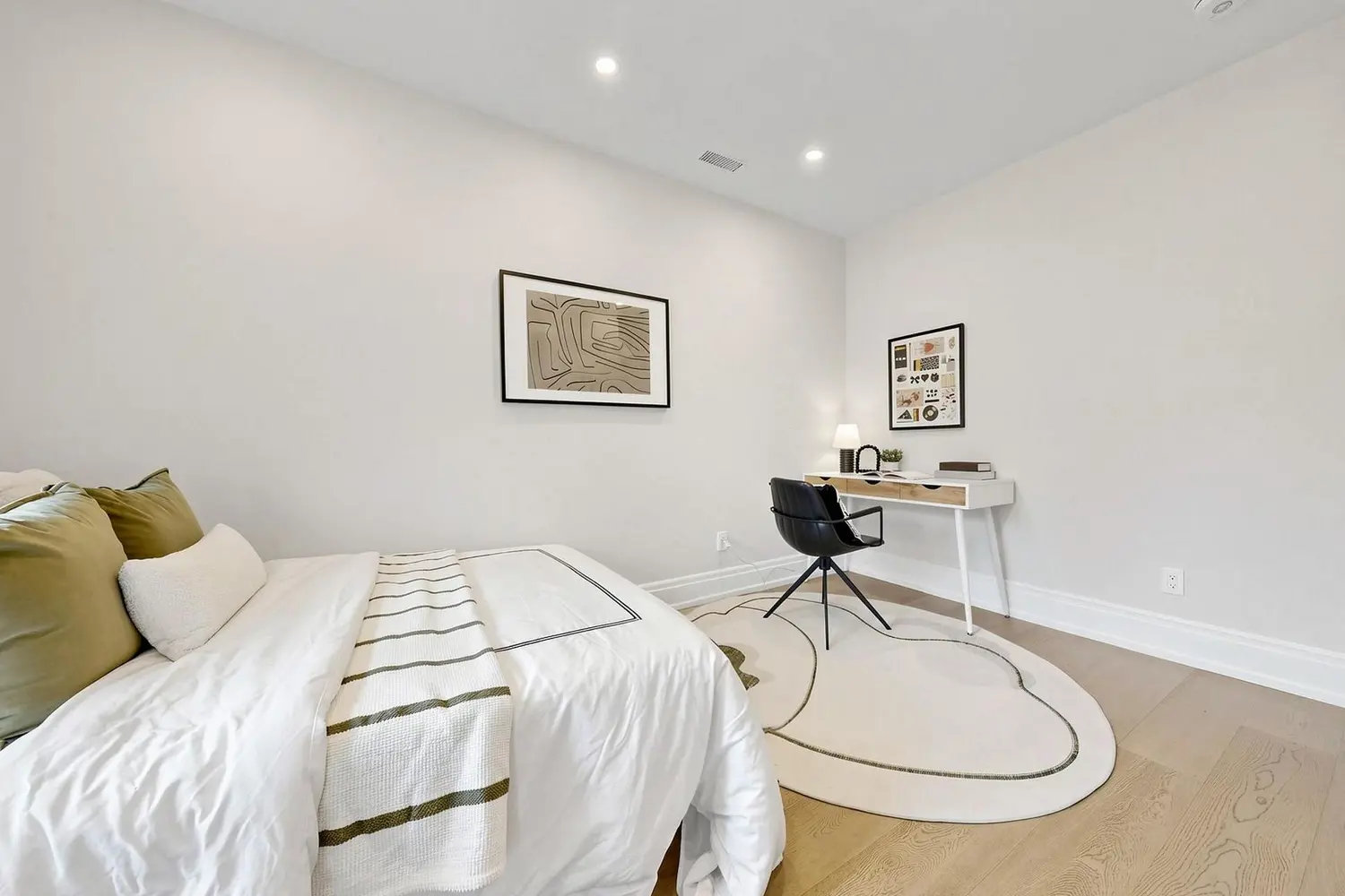 Additional image 6 of 15 Strathallan Boulevard