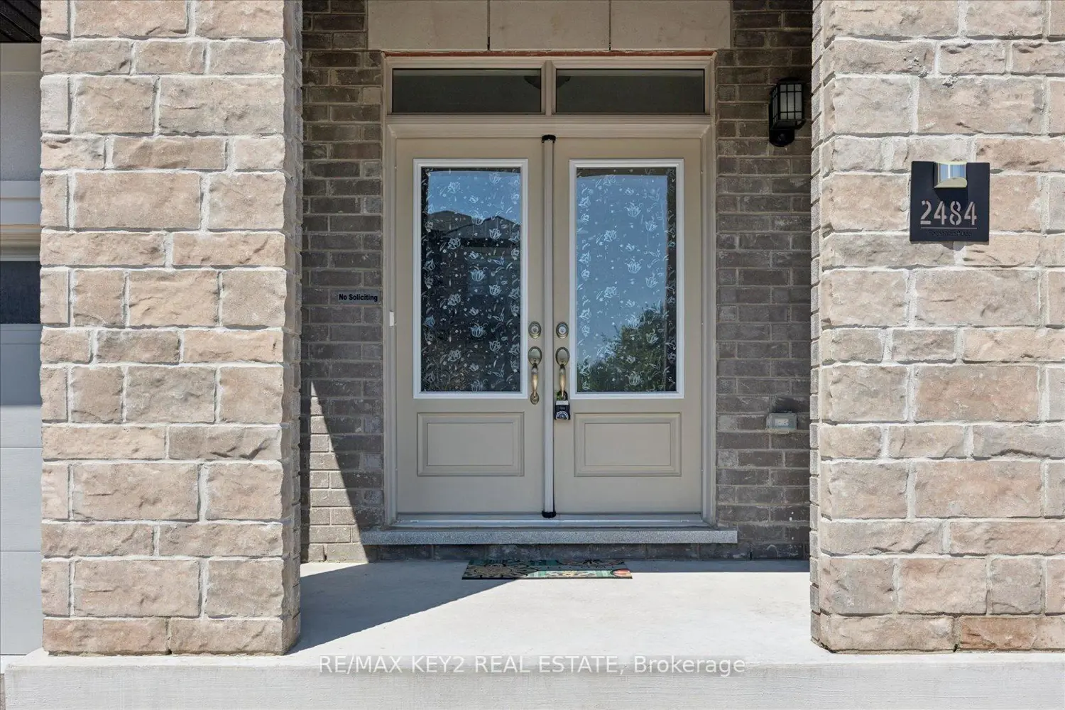 2484 Florentine Place