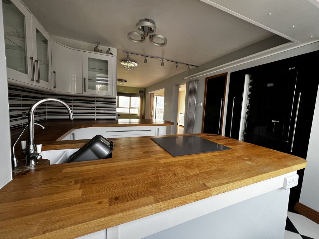 Additional image 7 of 3 bed flat for saleThe Gateway, Dover CT16