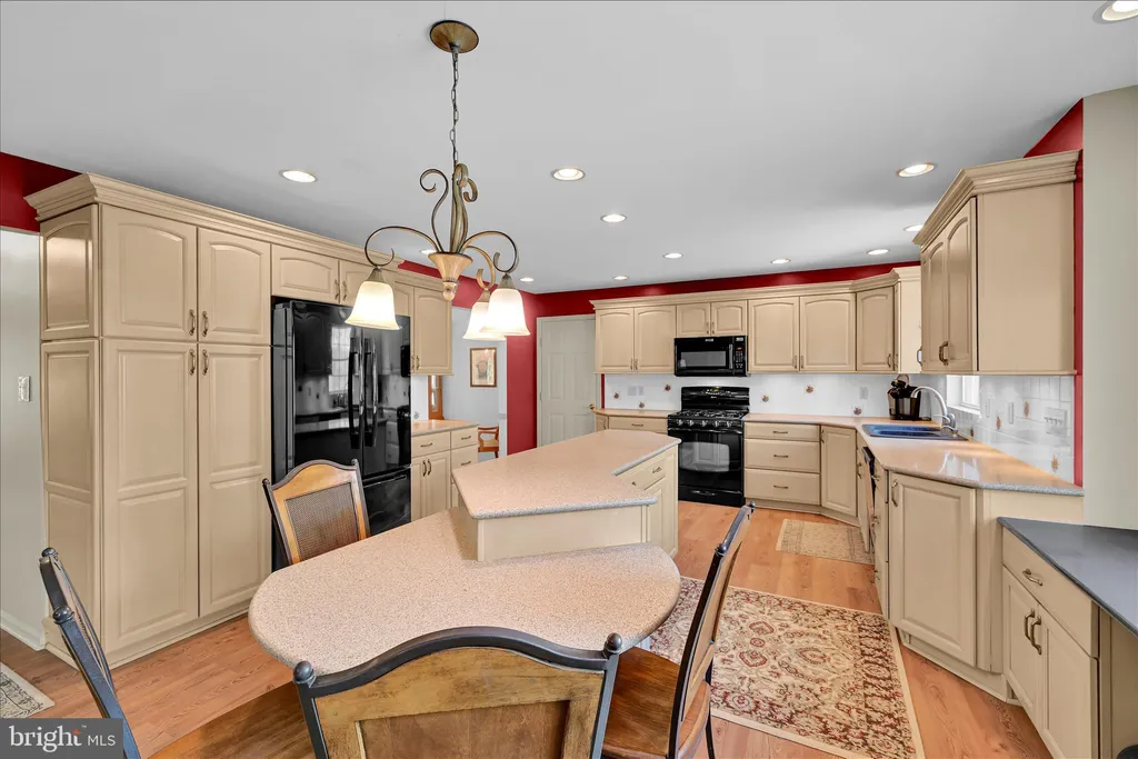 Additional image 6 of 20 Maple Shade Lane, Fleetwood, PA 19522