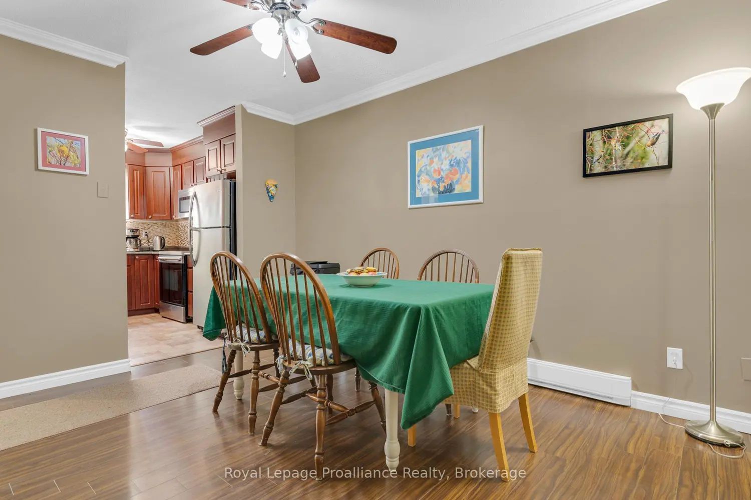 37 Young Street D photo 5