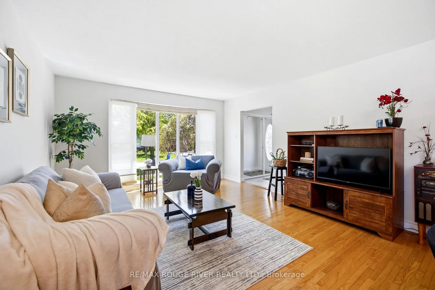 Additional image 5 of 796 Batory Avenue