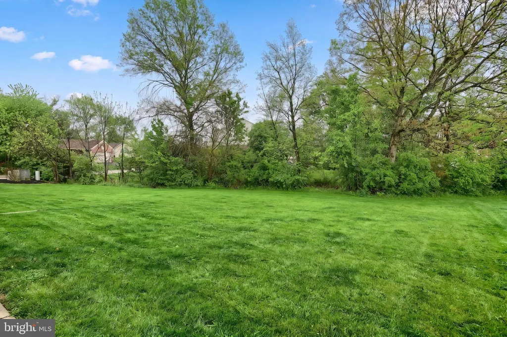Additional image 29 of 132 White Fence Lane, York, PA 17408