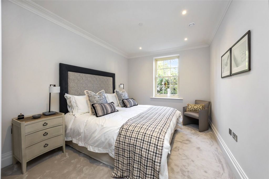 Additional image 7 of 2 bed flat for saleThe Percy, Magna Carta Park, Coopers Hill Lane, Englefield Green Egham, Surrey TW20
