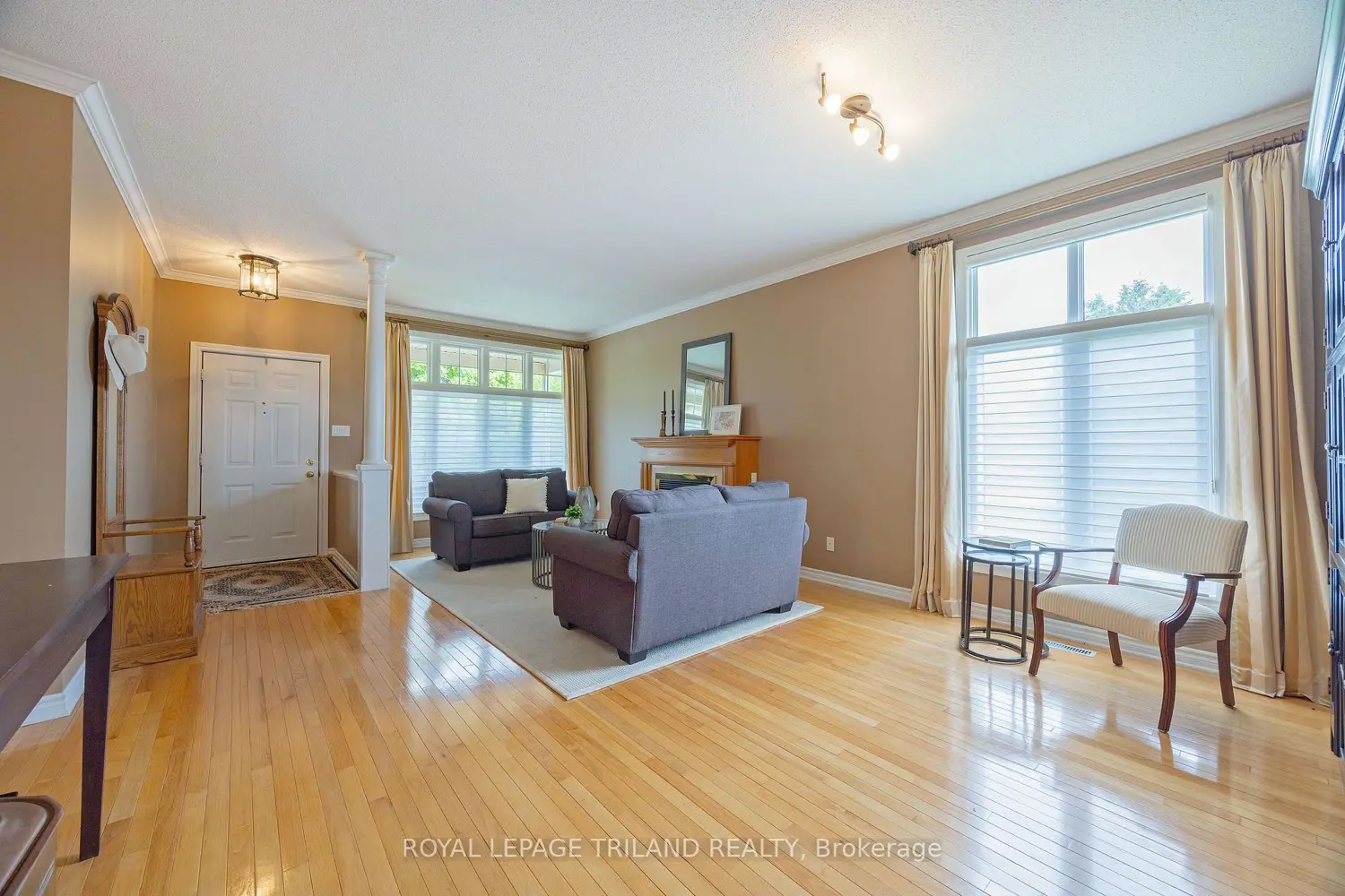 Additional image 4 of 9 Cadeau Terrace 1