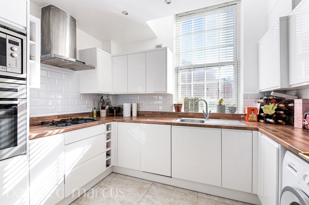 Additional image 2 of 2 bed flat for saleSandy Mead, Epsom KT19