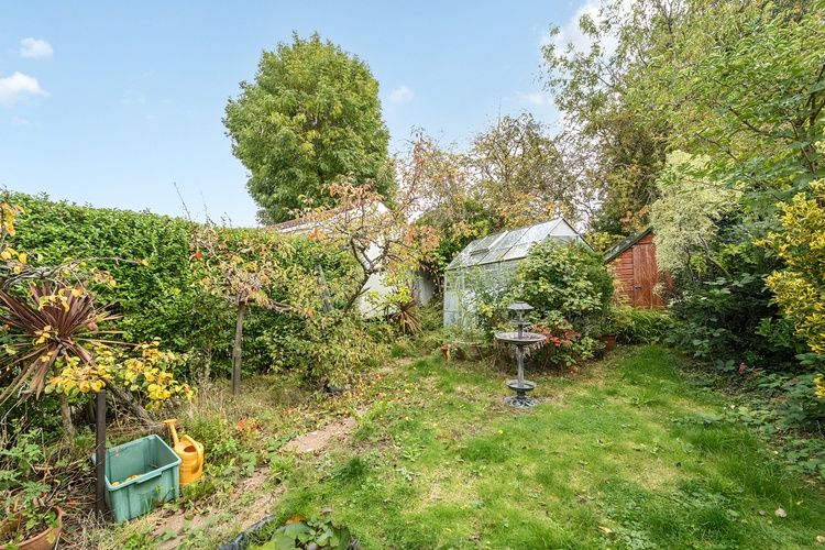Additional image 18 of 3 bed flat for saleHolyrood Gardens, Edgware, London HA8