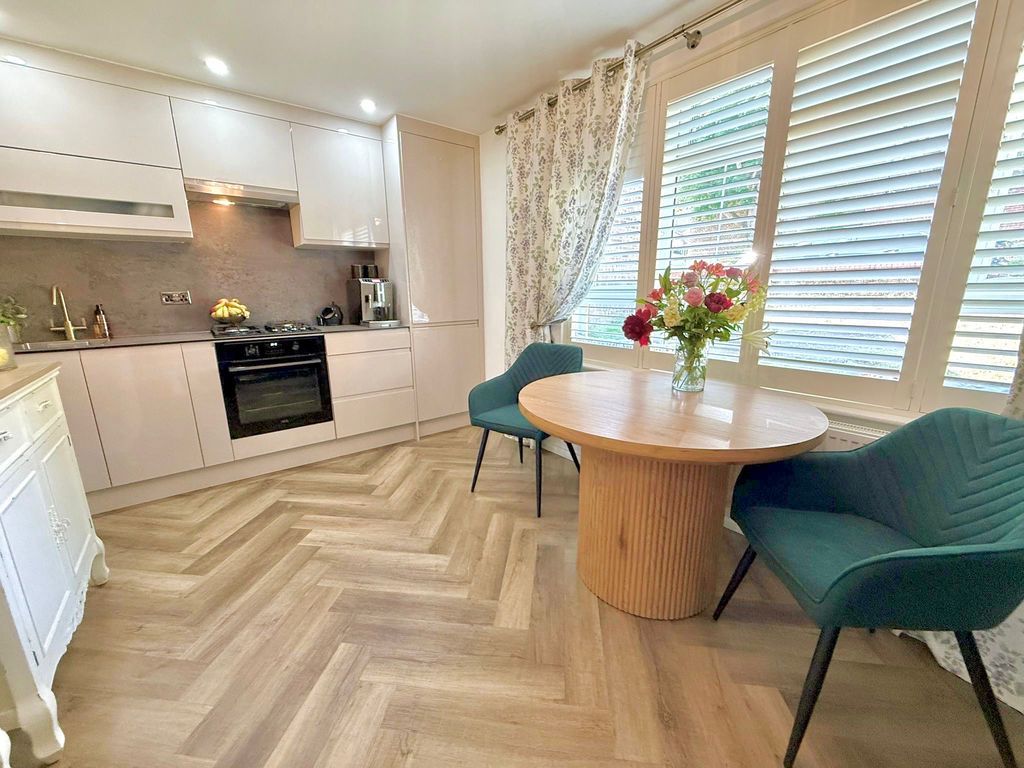Additional image 4 of 2 bed maisonette for saleSpoondell, Dunstable LU6