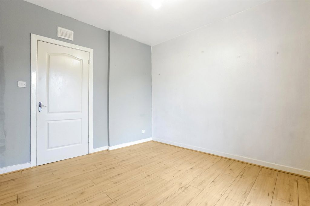 Additional image 12 of 2 bed flat for saleBannockburn Road, Stirling, Stirlingshire FK7