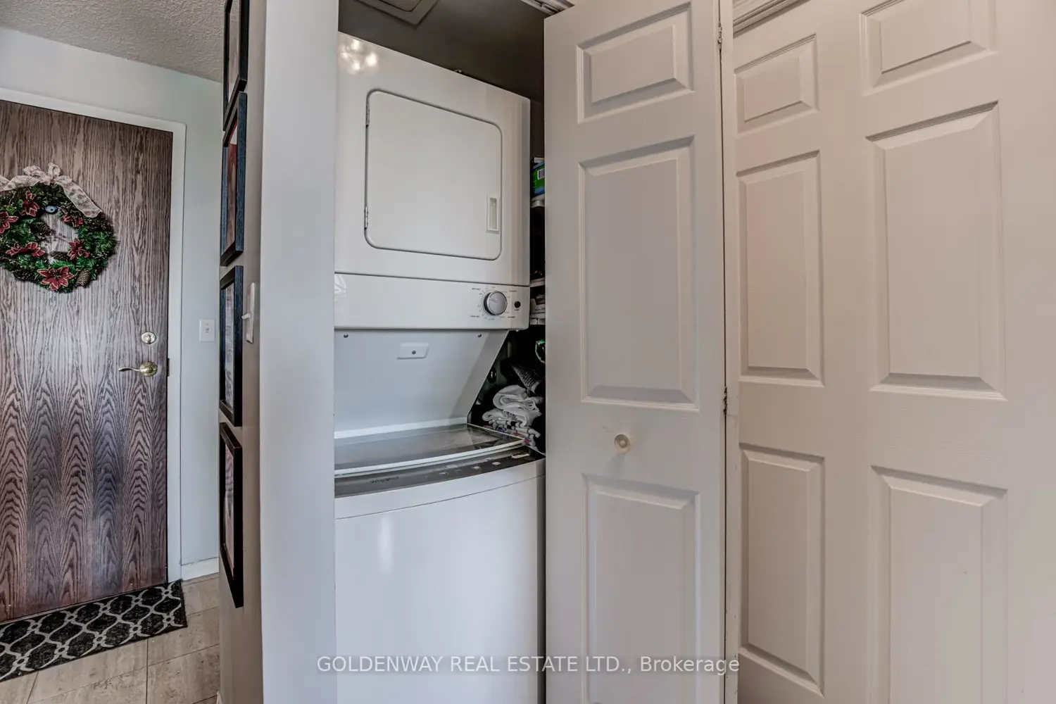 Additional image 17 of 18 Pemberton Avenue 402