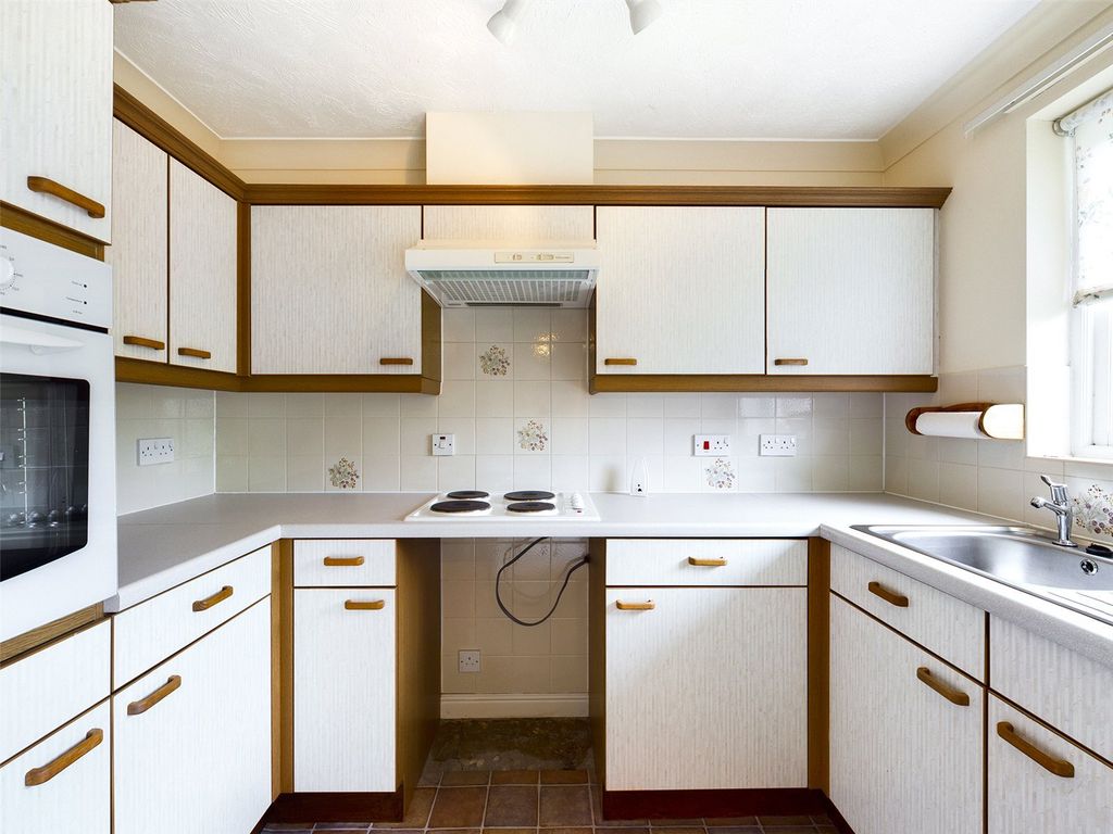 Additional image 4 of 2 bed flat for saleGloucester Road, Ross-On-Wye, Herefordshire HR9