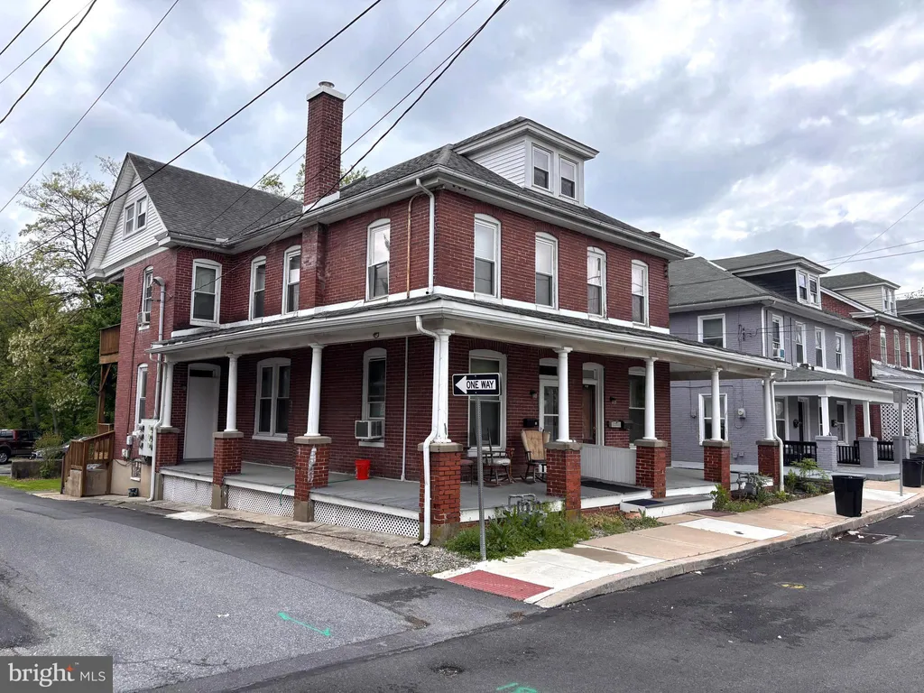 Additional image 14 of 36 N Poplar Street, Elizabethtown, PA 17022