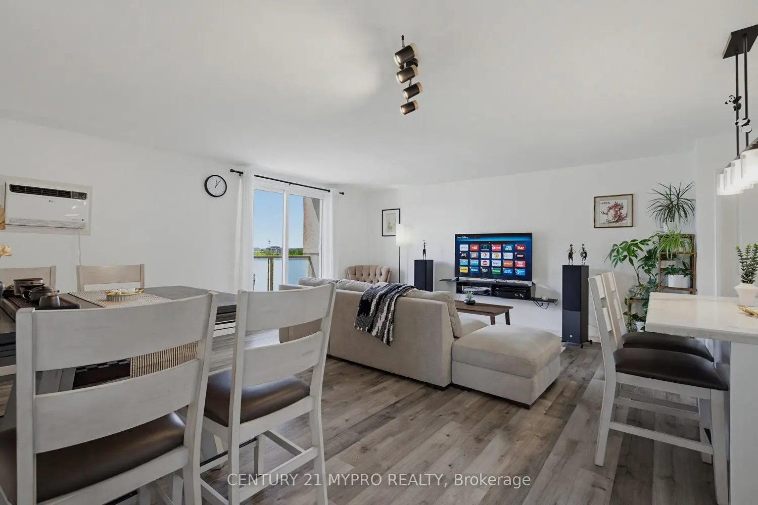 Additional image 6 of 563 Mornington Avenue 708