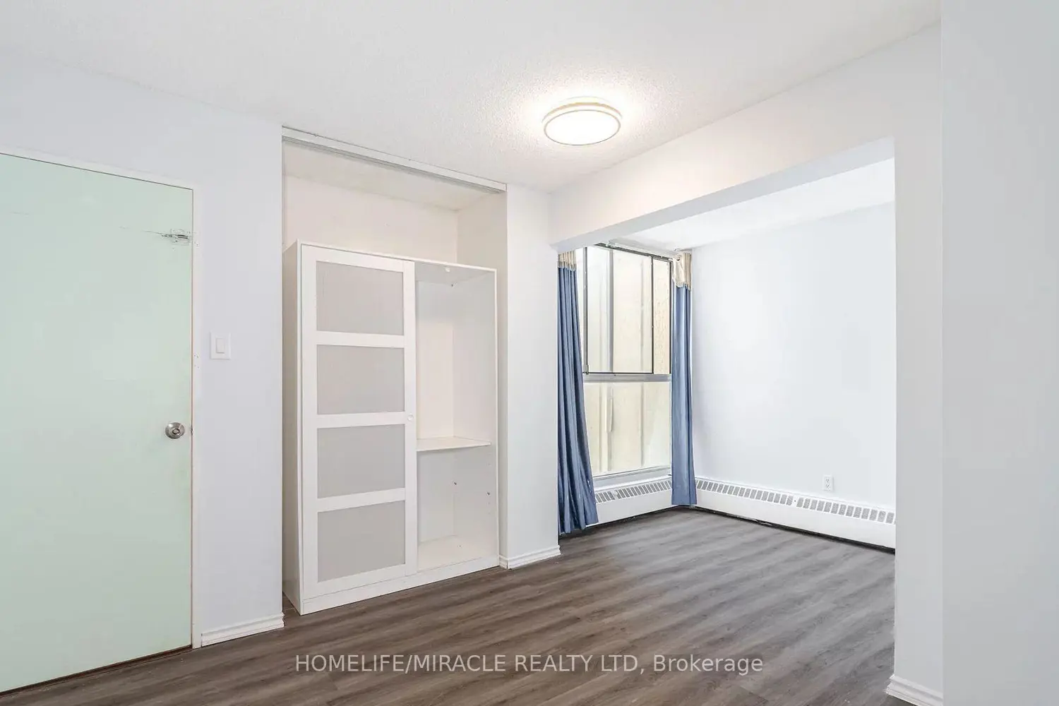 Additional image 9 of 4673 Jane Street 517