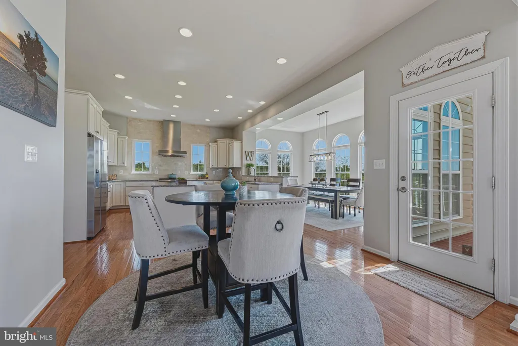 Additional image 12 of 42761 Prairie Merlin Court, Leesburg, VA 20176