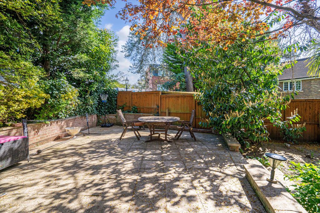 Additional image 32 of 6 bed detached house for saleBagshot Road, Englefield Green, Surrey TW20