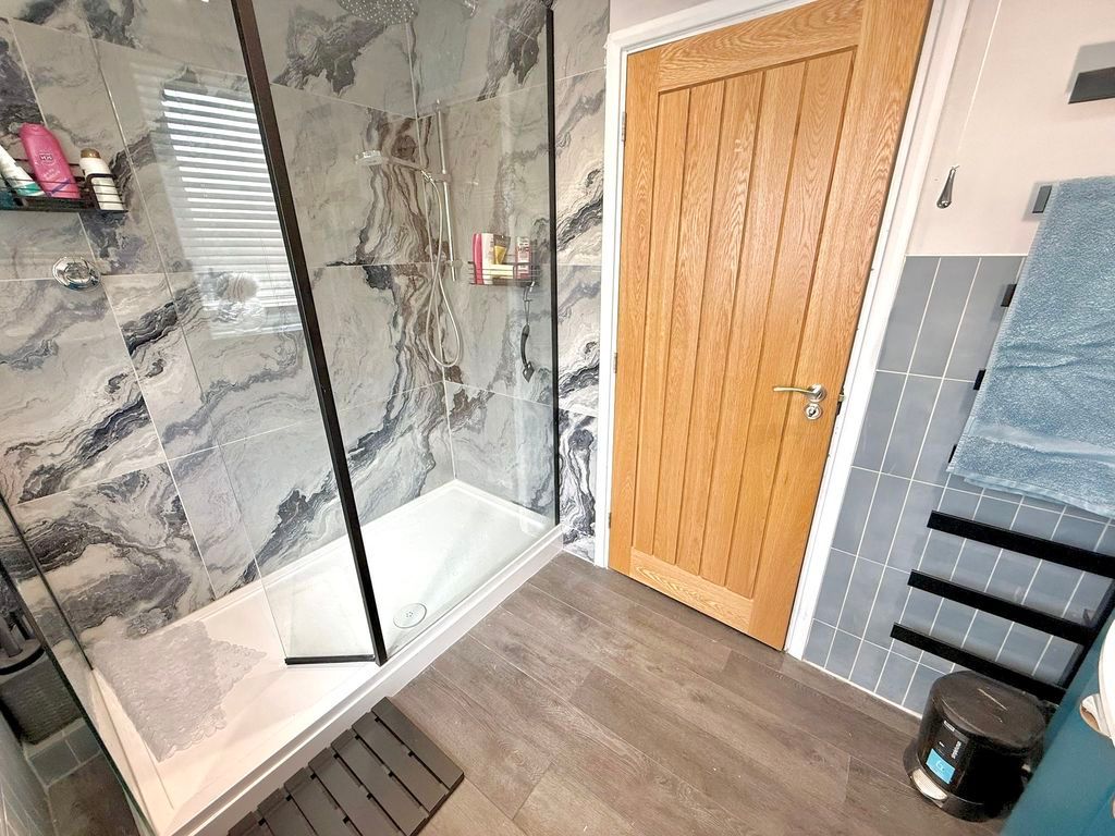 Additional image 14 of 5 bed semi-detached house for saleGilded Acre, Dunstable LU6