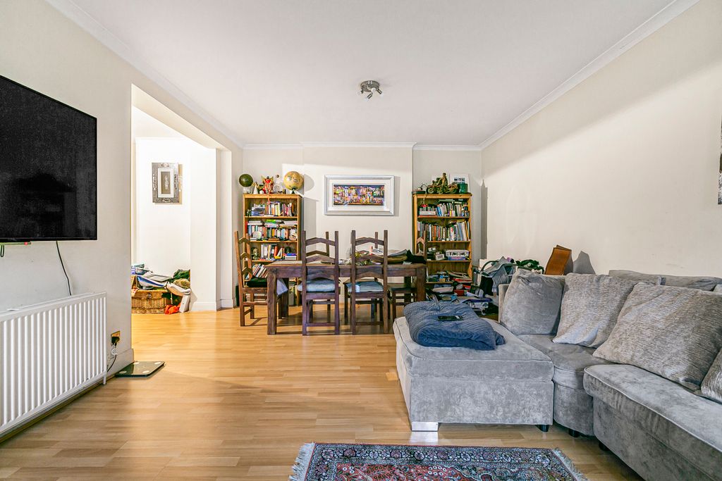 Additional image 12 of 3 bed flat for saleRoberts Way, Englefield Green, Egham, Surrey TW20
