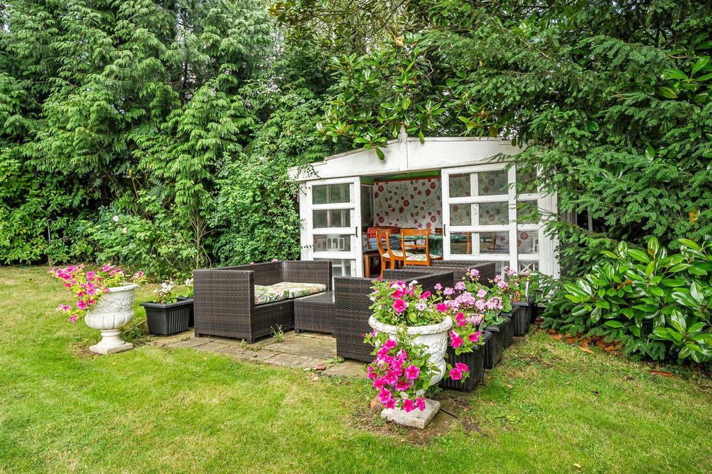 Additional image 22 of 4 bed detached house for saleChalk Lane, Epsom KT18